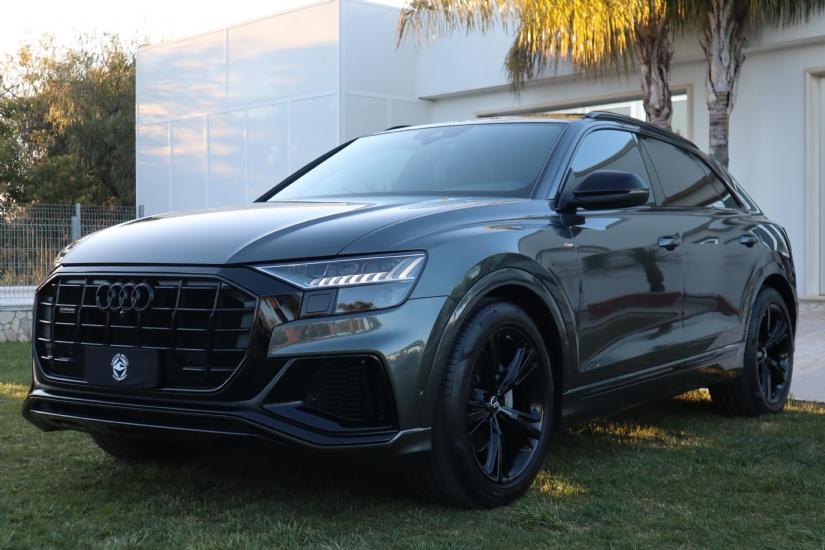 Audi Q8
