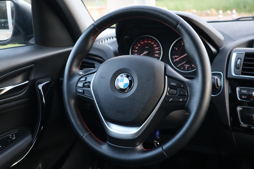 BMW 120