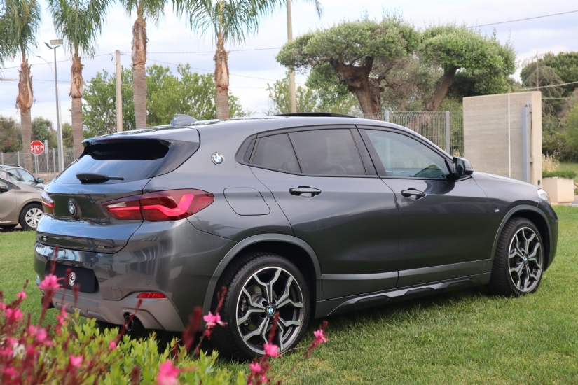 BMW X2
