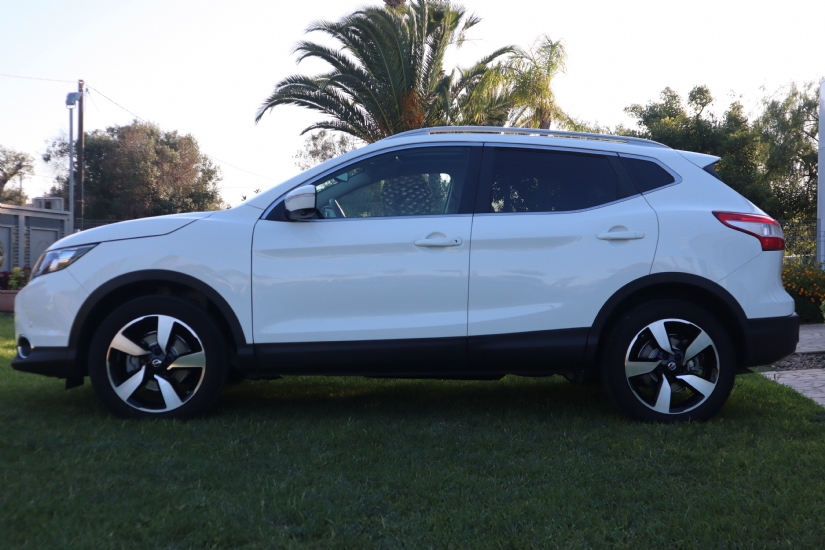 Nissan  Qashqai 