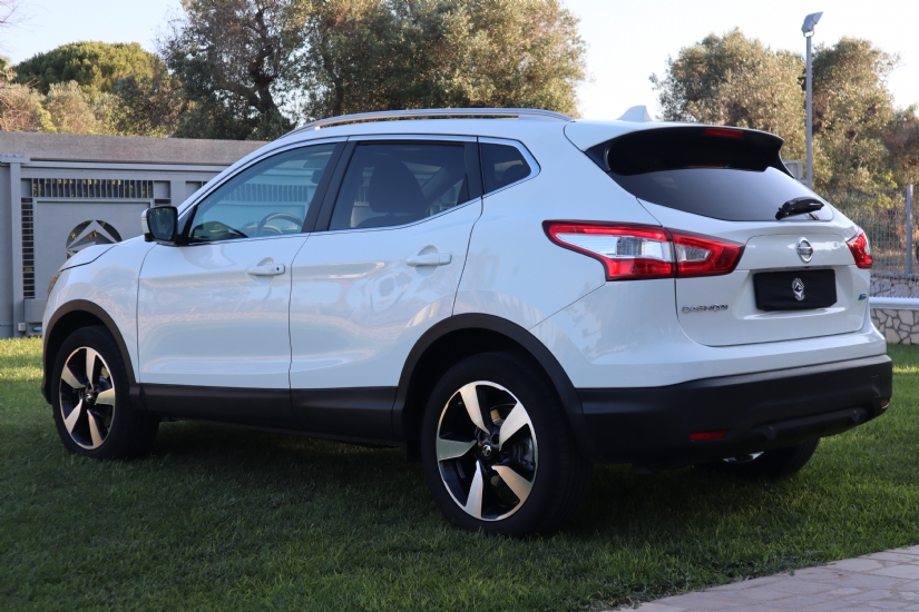 Nissan  Qashqai 