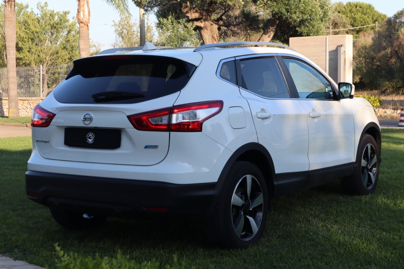 Nissan  Qashqai 