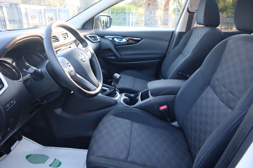 Nissan  Qashqai 