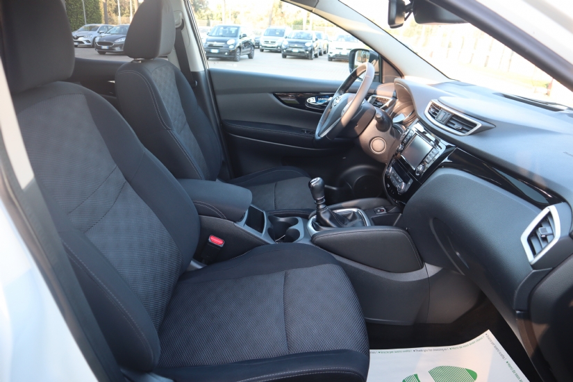 Nissan  Qashqai 