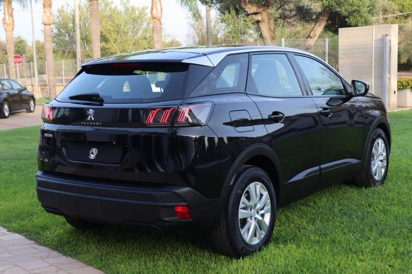 Peugeot  3008 