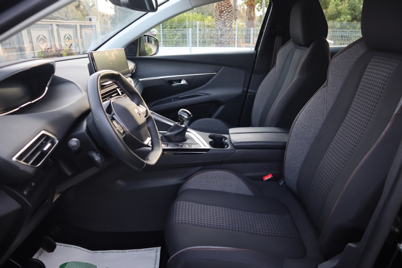 Peugeot  3008 