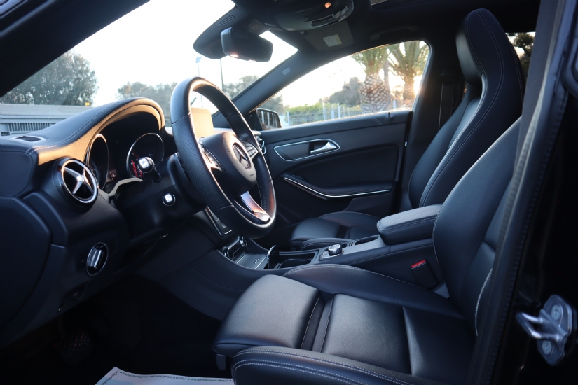Mercedes-Benz CLA 200