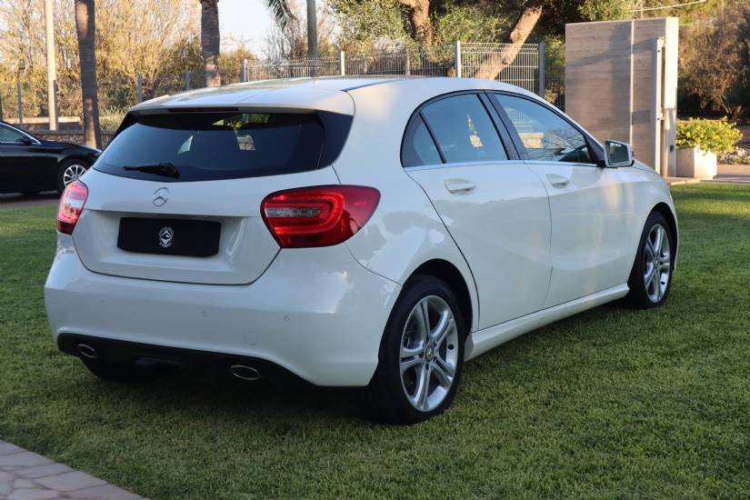 Mercedes-Benz A 200