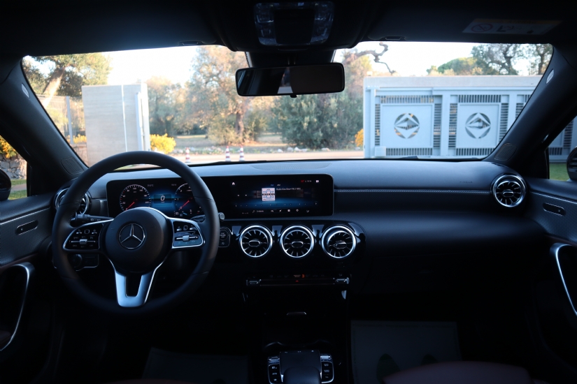 Mercedes-Benz  A 180