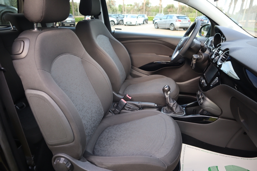 Opel Adam