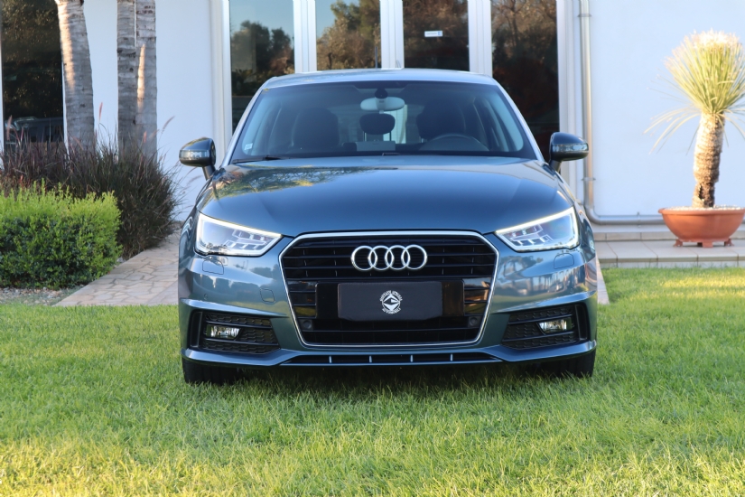 Audi A1