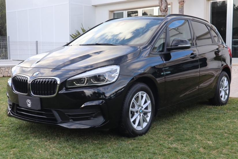 BMW 216d