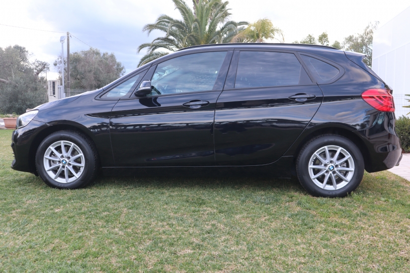 BMW 216d