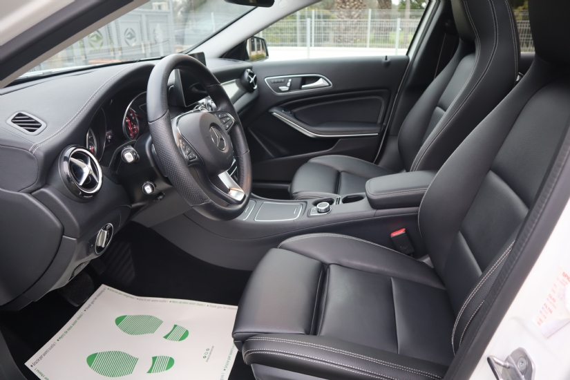 Mercedes-Benz GLA 200d