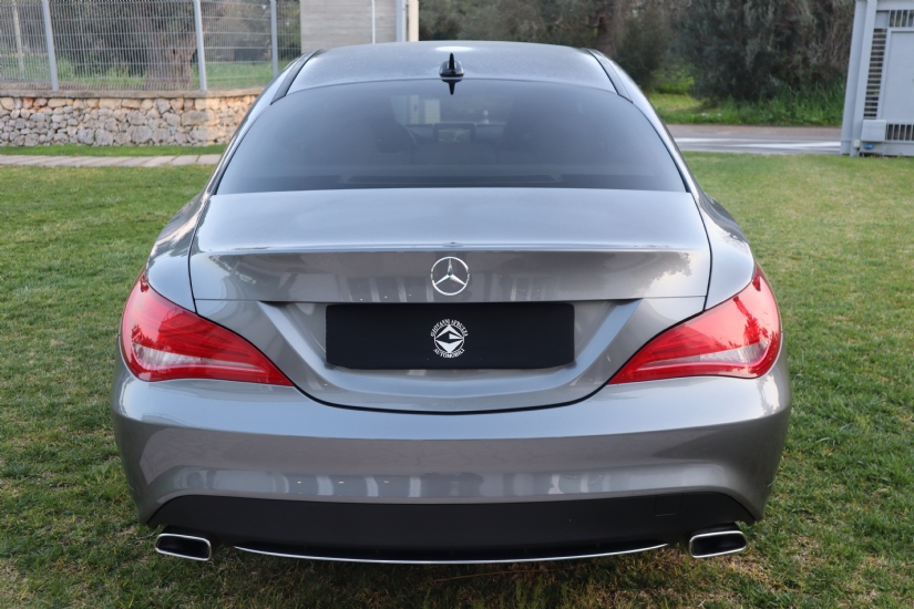 Mercedes-Benz CLA 220
