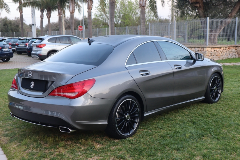 Mercedes-Benz CLA 220