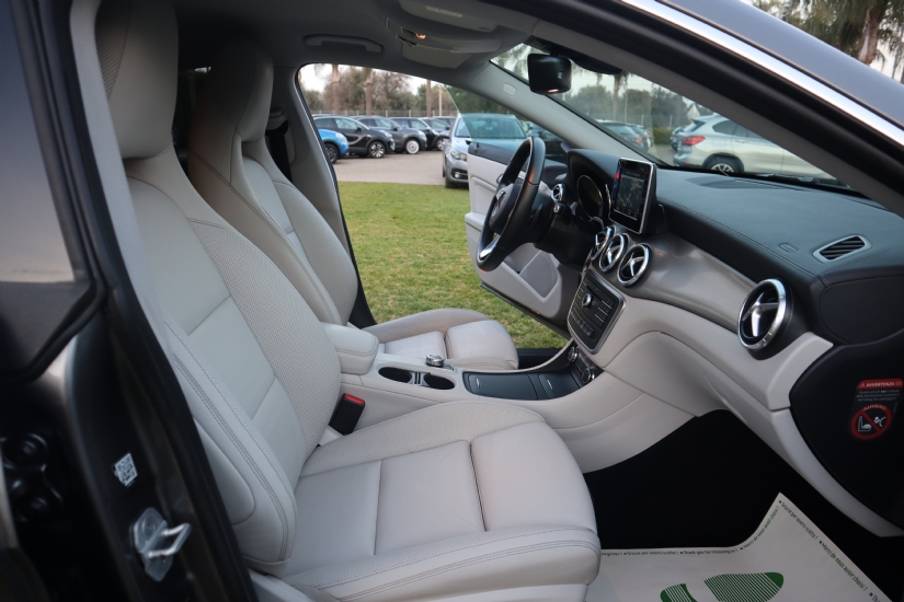 Mercedes-Benz CLA 220