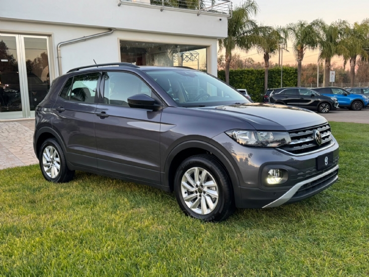 Volkswagen  T-CROSS 