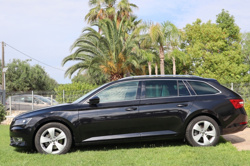 Skoda Superb 