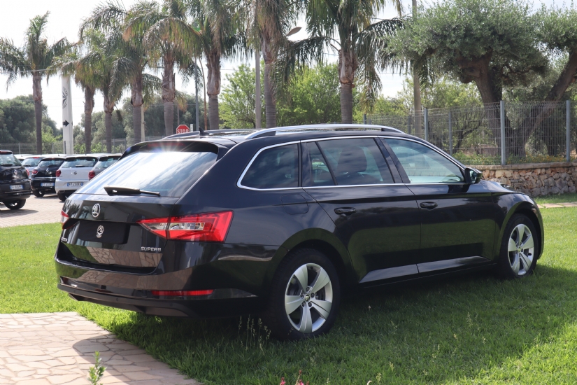 Skoda Superb 