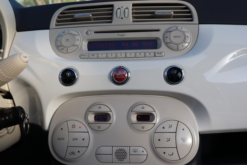 Fiat FIAT 500 1.2 Lounge Cabrio 