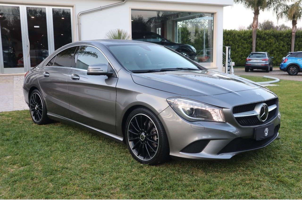 Mercedes-Benz CLA 220